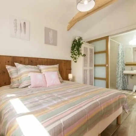 House Douce Boheme Semesterbostad